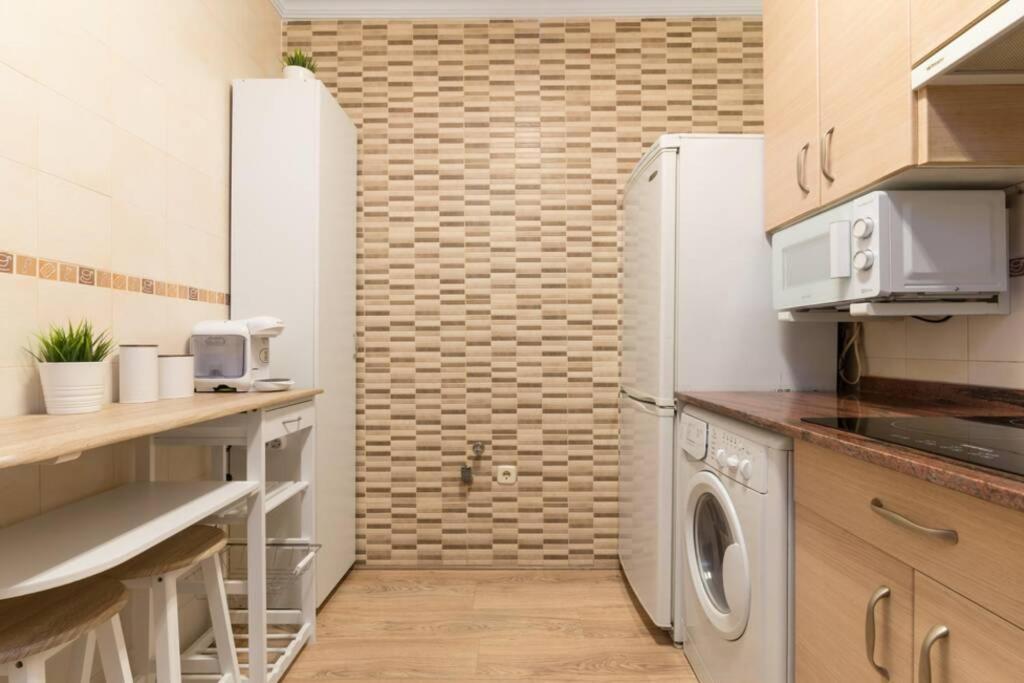 Coqueto Piso En Madrid/Atocha. 4 Personas 2 Hab Leilighet Eksteriør bilde